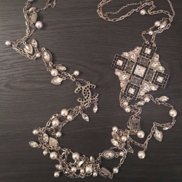 NWB Auth Chanel Silver Cross White Pearl Necklace - Picture 2 of 8